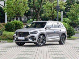 Geely Monjaro для экономных: в Китае представлены переднеприводные версии Changfeng — 218 л.с., хорошее оснащение и цена от 139,7 тыс. юаней (1,6 млн рублей)