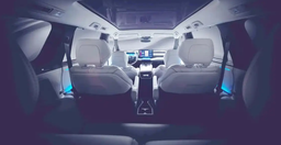 Toyota показала салон нового внедорожника