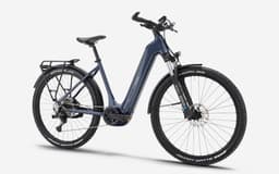 Двигатель Bosch и компоненты Shimano. Представлен электровелосипед Decathlon Stilus E-Touring