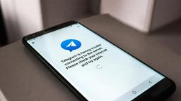 Дуров: «Россия ограничивает доступ к Telegram, пытаясь заставить своих граждан перейти на контролируемое государством приложение»