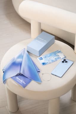Покупателям смартфона Honor X8d подарят боксы от ювелирного бренда Sokolov. Как получить?