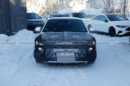 Прототип совершенно новой Hyundai Elantra вышел на испытания — модель будет немного похожа на машины Cadillac