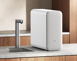 Xiaomi выпустила очиститель воды Mijia Water Purifier 2 1200G, фильтр в котором служит 7 лет. В комплекте — умный кран со встроенным OLED-дисплеем