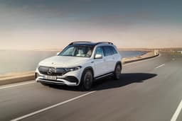 Тысячи премиальных Mercedes-Benz оказались небезопасными, есть случаи возгорания. Компания поменяет батареи в Mercedes-Benz EQB