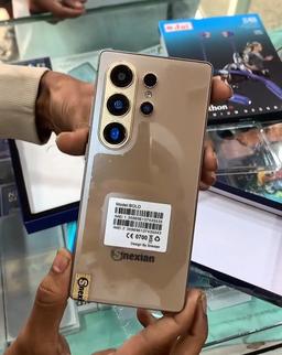 Фейковый клон Samsung Galaxy S26 Ultra за 72 доллара. В продаже появился смартфон Snexian Blod T650, который выглядит как грядущий флагман