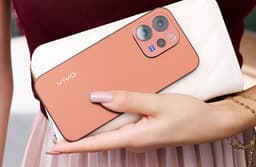 AMOLED, 120 Гц, оптика Zeiss, IP69 и 6500 мА·ч: представлены Vivo V70 и V70 Elite
