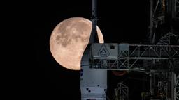 Активность Солнца грозит лунной миссии Artemis 2: суперсполохи могут поставить под угрозу экипаж