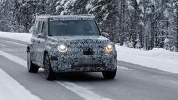 Самый маленький Mercedes-Benz G-класса засняли на тестах — мини-внедорожник может получить бензиновый мотор