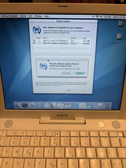 Такое может только Apple: выпущенный 23 года назад Apple iBook G4 до сих пор скачивает обновления с серверов Apple