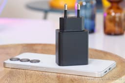 Pixel 10 Pro XL проиграл Samsung Galaxy S26 по автономности, хотя батарея смартфона Google на 1000 мАч больше