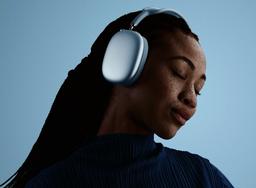Apple еще не закончила с новинками: представлены наушники AirPods Max 2 за 550 долларов