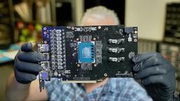 Пользователь решил улучшить охлаждение видеокарты Asus TUF GeForce RTX 5070 Ti с помощью жидкого металла — ускоритель восстановлению не подлежит