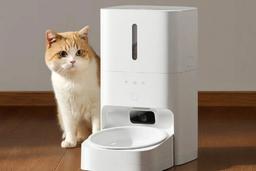 Новая кормушка Xiaomi за 65 долларов не просто насыпает корм — она ещё и следит за питомцем. Представлена Xiaomi Mijia Smart Pet Feeder 2 Visual Edition с камерой и ночным видением