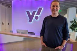 Yahoo запускает ИИ-поисковик Scout и пытается вернуться в гонку с Google