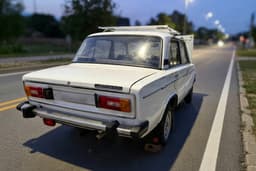 «Капсула времени» из 90-х: в России продают почти новый ВАЗ-2106