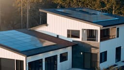 Tesla раскрыла сроки окупаемости домашних солнечных панелей после отмены скидок