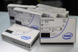 Нативная поддержка NVMe у SSD в Windows повышает показатели скорости и производительности на десятки процентов. Как минимум в тестах Windows Server