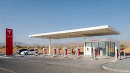 Помощь в трудные времена: Tesla сделала бесплатной быструю зарядку машин на территории ОАЭ и стран Персидского залива