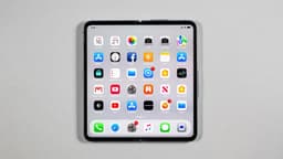 За полгода до выхода iPhone Fold выходит смартфон с похожим экраном практически без складки — Oppo Find N6