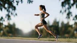 От Flightradar24 до Strava: в «МТС Оплате» появились новые зарубежные сервисы для работы, учебы и бизнеса