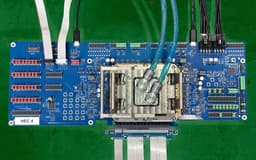 Intel показала процессор, который может быть почти в 6000 раз быстрее 24-ядерного Xeon. Это чип Heracles, использующий полностью гомоморфное шифрование