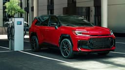 Toyota RAV4 2026 оказался лучше и дешевле предшественника