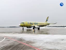 Новый российский лайнер SJ-100 отправили на север — будут испытывать льдом