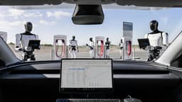 Tesla сможет выполнять офисную работу, пока вы отдыхаете. Илон Маск раскрыл интересные подробности о «цифровом Optimus»