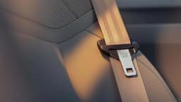 Volvo переизобрела ремень безопасности: он сам подстроится под пассажира