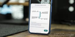 Google готовит для Android функцию Tap to Share, и вот как она будет выглядеть. Из кода Google Play сумели вытащить анимацию работы функции
