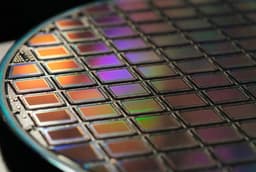 Intel улучшила свои финансовые показатели за счет продажи процессоров с браком