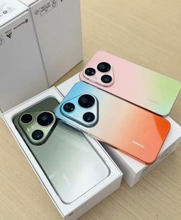 Новый флагман Huawei во всей красе: появились живые фото Huawei Pura 90 Pro Max в разных цветах