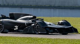 Aston Martin тестирует одноместный гиперкар в духе «Формулы-1» и Valkyrie AMR Pro