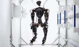Orbit Robotics представила четырёхрукого робота Helios для работы на орбитальных станциях