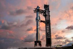 Starship нового поколения всё никак не могут запустить, старт постоянно переносят
