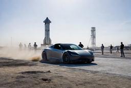 Tesla тестирует Roadster 2.0 и готовится к серийному производству