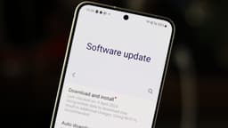 Samsung выпустила небольшой, но важный апдейт для смартфонов Galaxy — это обновление Google Play System