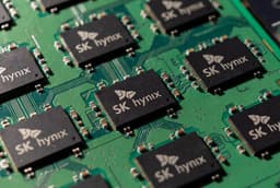 Безумный спрос на память позволил SK Hynix вырасти до капитализации в $1 трлн