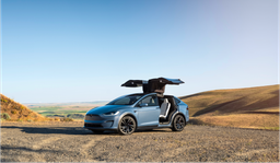 Уже снятый с производства Tesla Model X — самый быстро продаваемый автомобиль на вторичном рынке в США
