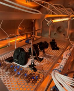 Камеры Canon и Nikon прошли космические тесты NASA, результаты оказались неоднозначными