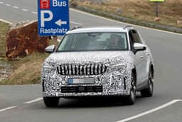 Обновленный Skoda Kodiaq 2027 тестируют в Альпах: машину показали на фото