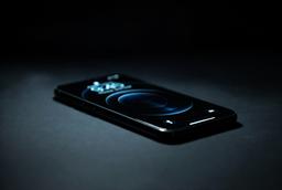 Ключевой производитель комплектующих для iPhone оказался под угрозой закрытия. Заводу Tata могут принудительно отключить подачу электроэнергии