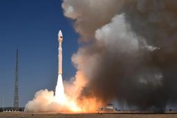 Китай «застолбил» орбиту: заявлены 244 тысячи спутников, но на орбите пока лишь около 1900
