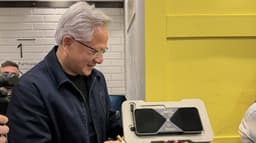 Память в стойке ИИ-ускорителей Nvidia Vera Rubin подорожает почти на порядок относительно GB300. Таков прогноз аналитиков Bernstein