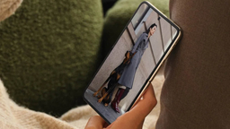 Huawei готовит широкий моноблочный смартфон с экраном 16:10, аккумулятором 7000 мАч и топовыми камерами с перископом