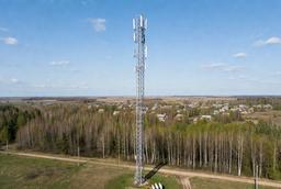 Российские сотовые вышки могут стать полностью автономными: Минцифры предлагает запитать их от солнца, ветра и дизель-генераторов
