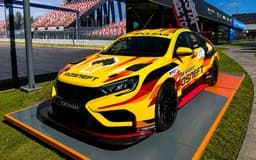 АвтоВАЗ показал доработанную Lada Vesta: 350 л.с., новые коробка передач и задняя подвеска