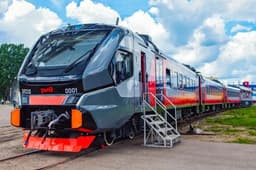 Первый в России: РЖД завершили испытания пригородного дизель-поезда ДП2Д «тяни-толкай»