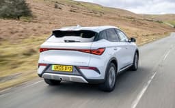 BYD впервые обогнала Tesla в Европе, а продажи китайских марок продолжают стремительно расти