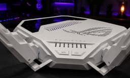 Asus представила роутер ROG Rapture GT-BE19000AI с ИИ-процессором, Docker и 19 Гбит/с: домашняя сеть превращается в мини-серверную платформу